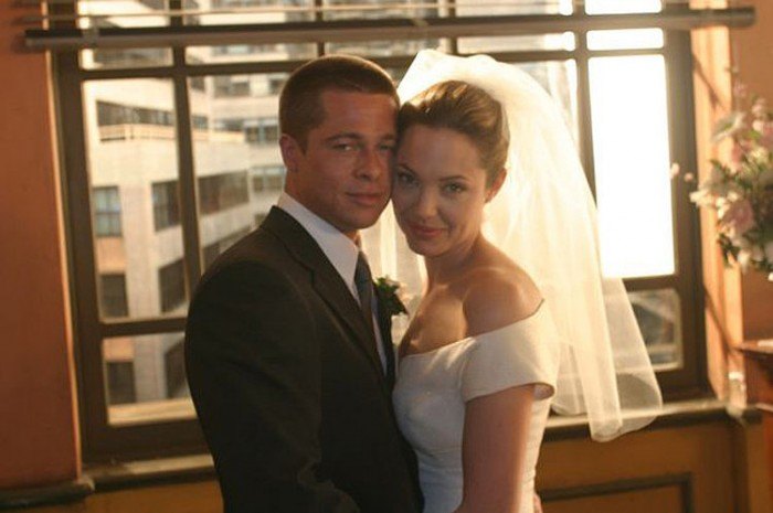 Brad Pitt And Angelina Jolie Got Married Over The Weekend 6