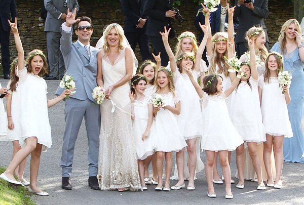 Sarah Jessica Parker Turns Bridesmaid For Her Assistant 9