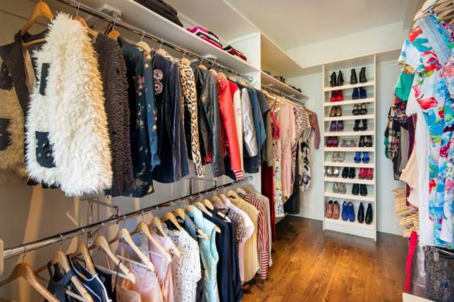 Sarah Jessica Parker’s New York house is for sale and the wardrobe is totally awesome 6