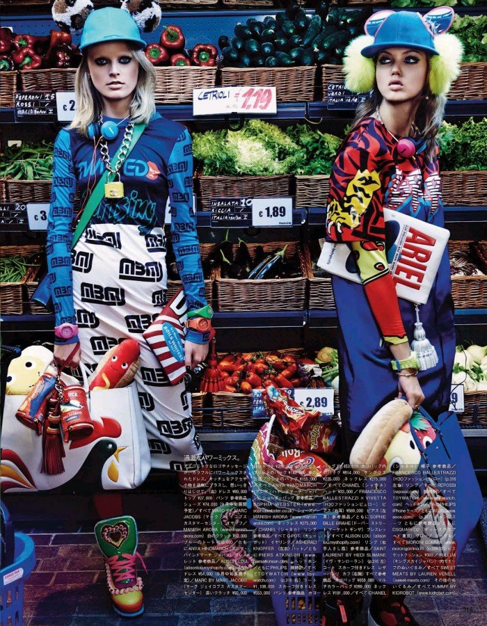 超級市場裡的時裝秀！日版《Vogue》雜誌10月號特輯 2