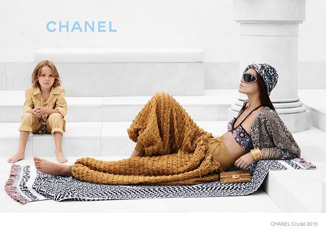 JOAN SMALLS LOUNGES FOR CHANEL CRUISE 2015 CAMPAIGN 5