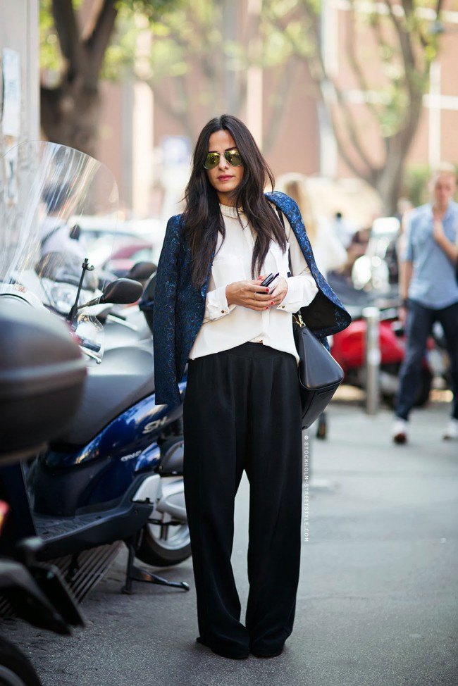 wide leg trousers style 10