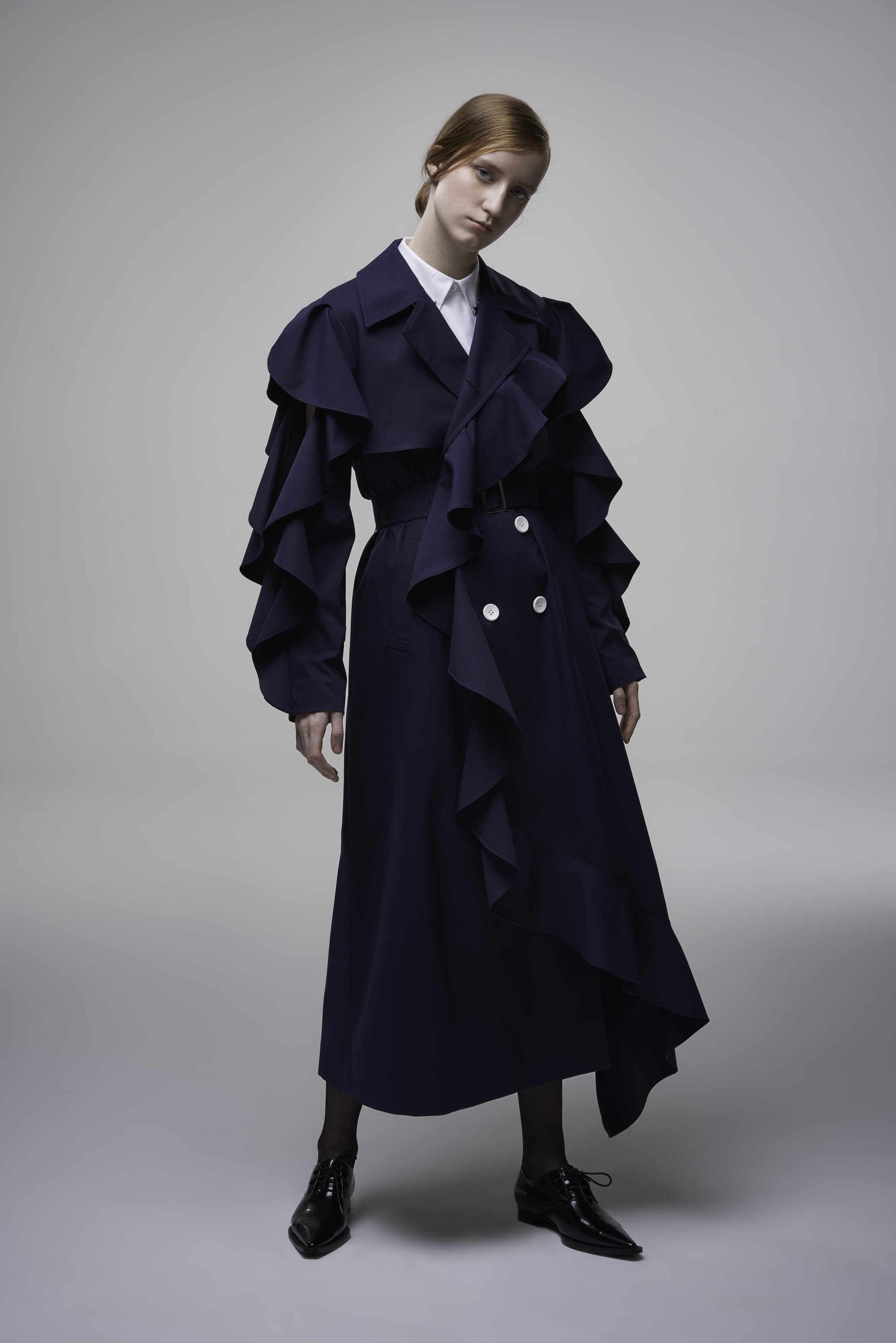 2019春夏服装系列报导:穿梭古巴的明媚风光,anirac 描绘东方女性新